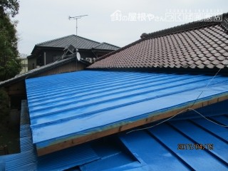 屋根塗装工事2