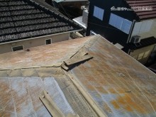稲敷で板金が剥がれた屋根