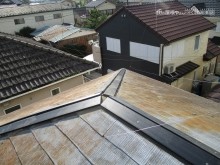 樹脂幅木に棟包みを変えました