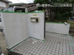 玄関前の門扉1
