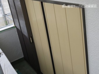 雨戸塗装2