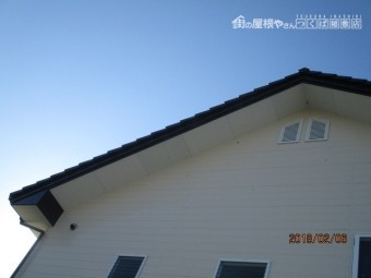 瓦葺き直し工事