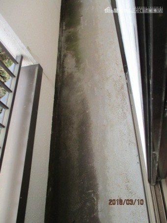 ベランダから雨漏り