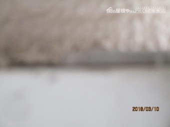 窓枠雨漏り