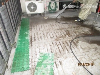 ベランダ高圧洗浄