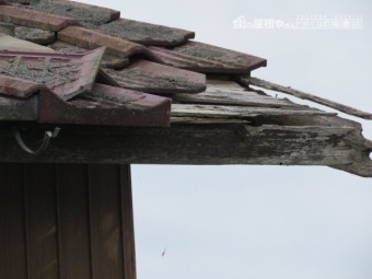 屋根葺き替え工事
