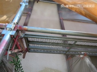 外壁下塗り塗装