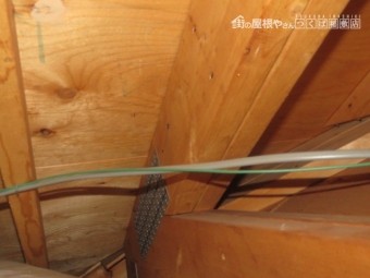 天井裏の様子3
