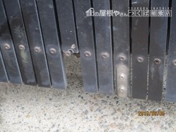 伸縮門扉