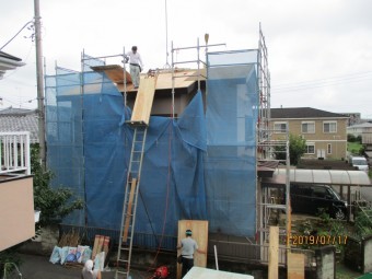 屋根葺き替え工事