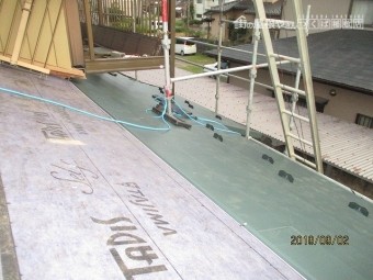 屋根葺き替え工事