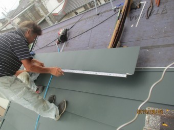 屋根葺き替え工事