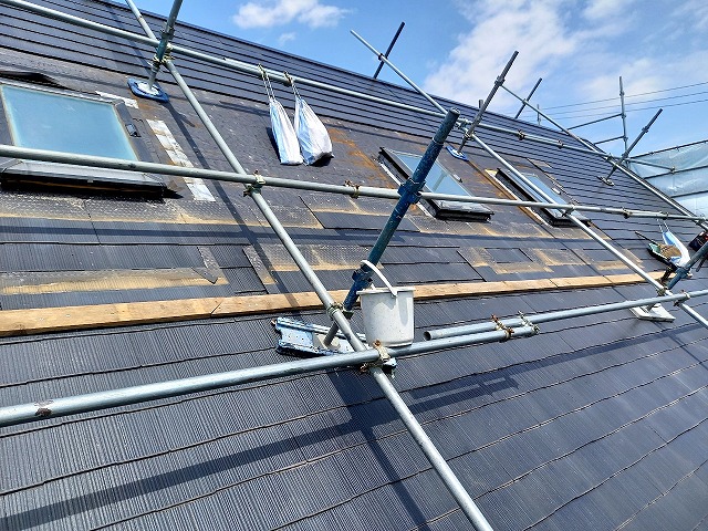 稲敷郡美浦村で雨漏りリスクの高い屋根トップライトの撤去、室内養生と本体の解体