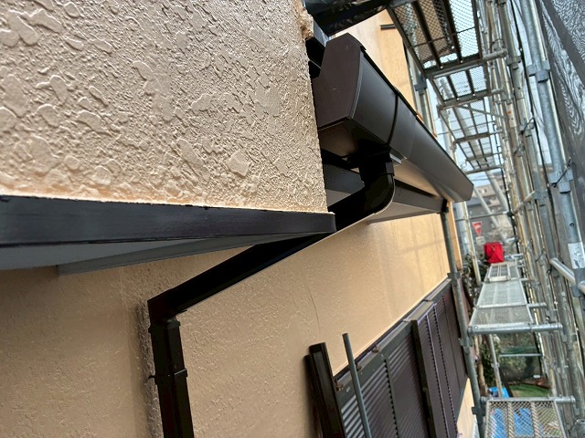 土浦市て劣化が進行し水漏れが生じた雨樋の交換工事完成後仕上がり