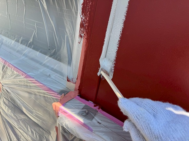 金属サイディング外壁塗装の超耐候形塗料を用いたダメ込み