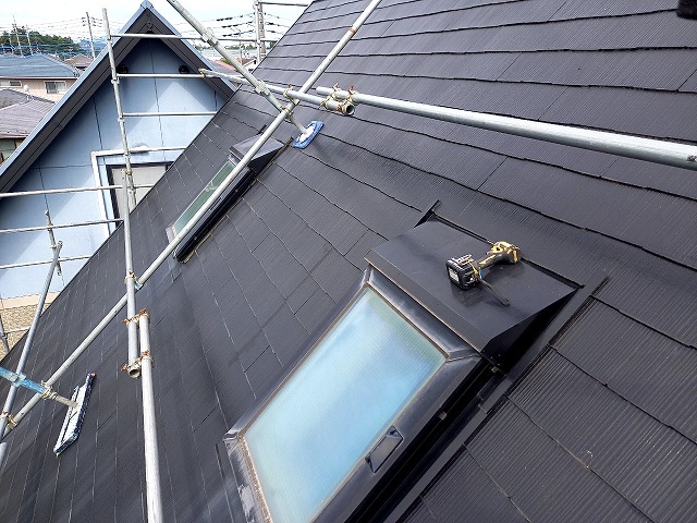 撤去工事を行う屋根のトップライト