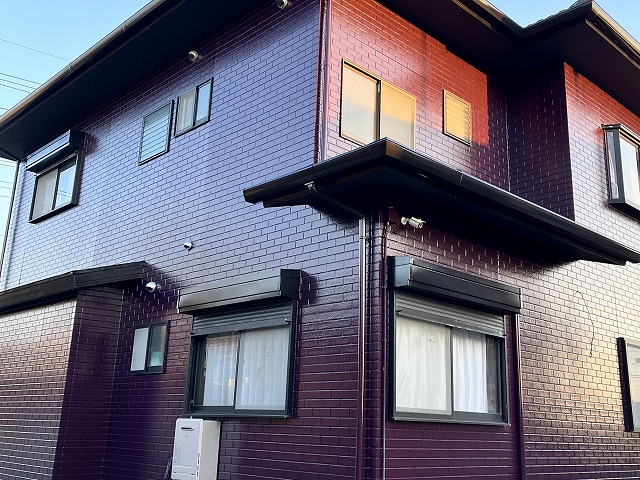 小美玉市紫の外壁の家