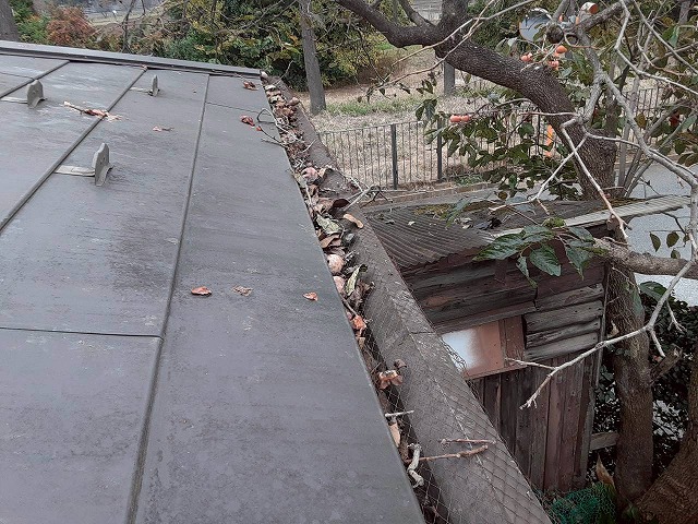 雨樋交換工事を行う前の現場調査時劣化状況