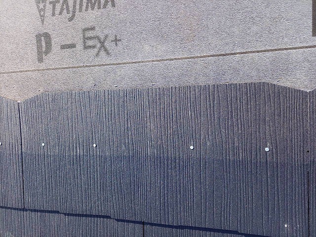 屋根葺き替え工事の「コロニアルグラッサ」釘打ち状況