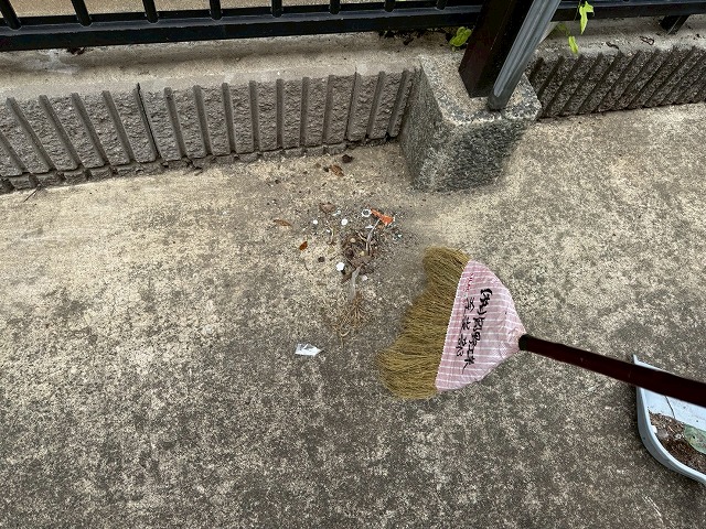 アパート建物塗装工事完了後の現場清掃