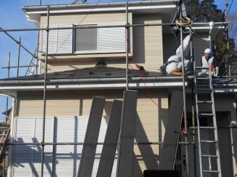 屋根葺き替え工事