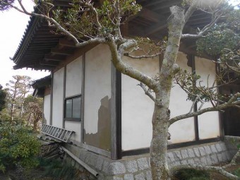 門の漆喰修復工事