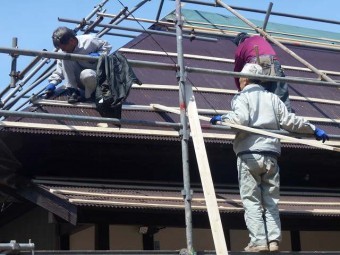 屋根葺き替え工事