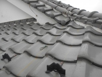 瓦屋根葺き替え工事