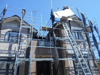 屋根葺き替え工事