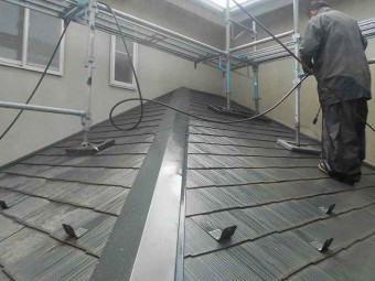 屋根高圧洗浄工事