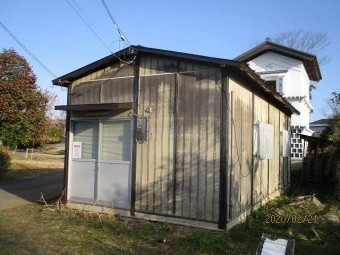 プレハブ小屋の屋根工事