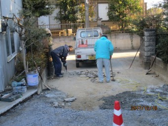 土間婚打設工事