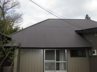 屋根葺き替え工事