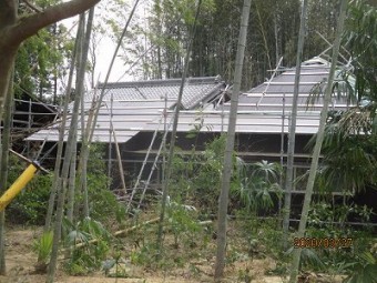 屋根葺き替え工事