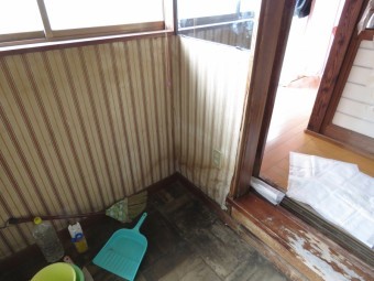 雨漏り工事調査
