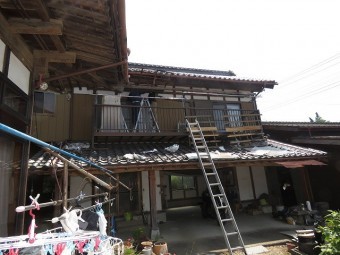 ベランダ屋根工事
