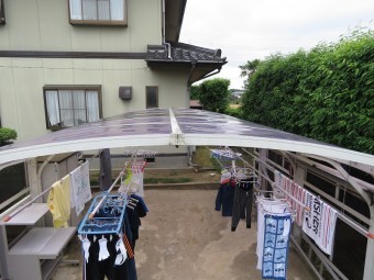 カーポート被害1