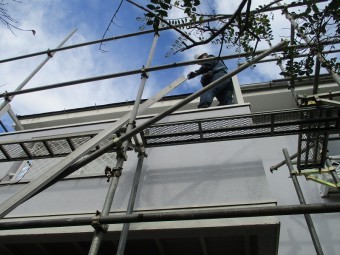 ス6