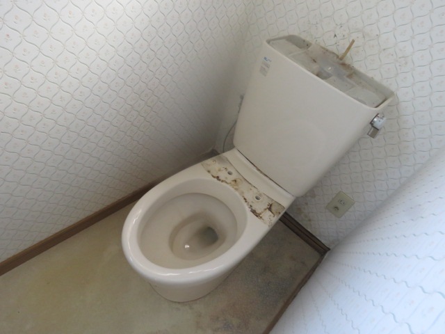 トイレ工事1