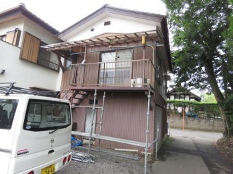 波板交換2
