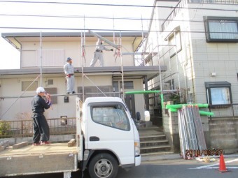 足場解体作業
