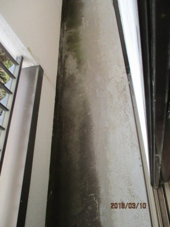 ベランダから雨漏り