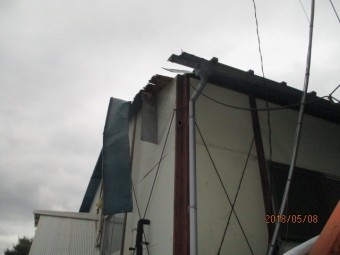 雨漏り工事現場
