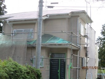 中塗り塗装工事