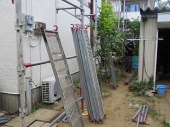 外壁足場撤去工事