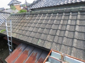セメント瓦の塗装工事