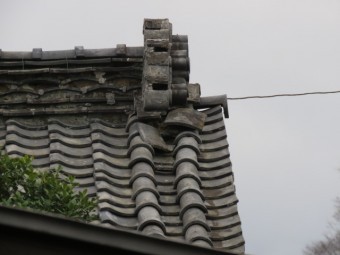 鬼瓦被害