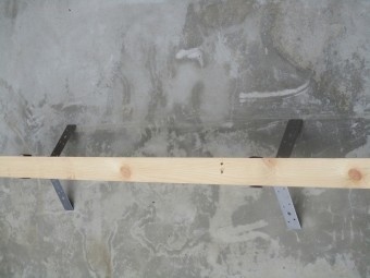 棟金具