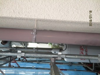 受け金具及びでんでん