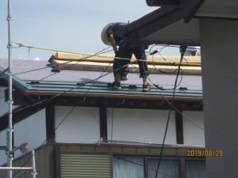 屋根葺き替え工事
